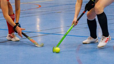 Ny digital utbildning för landhockeydomare